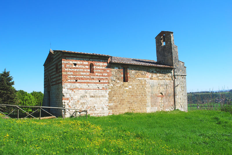 PIEVE DEI SANTI IPPOLITO E CASSIANO A CONEO: PIEVE 10' IMMAGINE